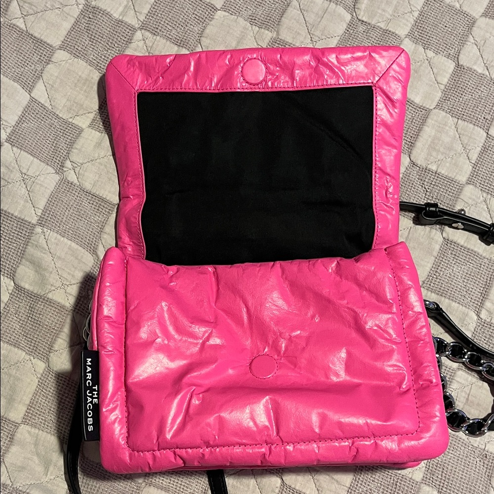Marc Jacobs “The Pillow Bag” - Picture 5 of 7